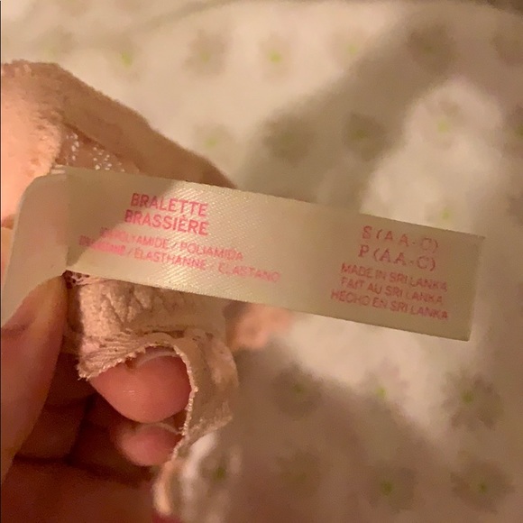 Victoria secret lace bralette - Picture 2 of 2